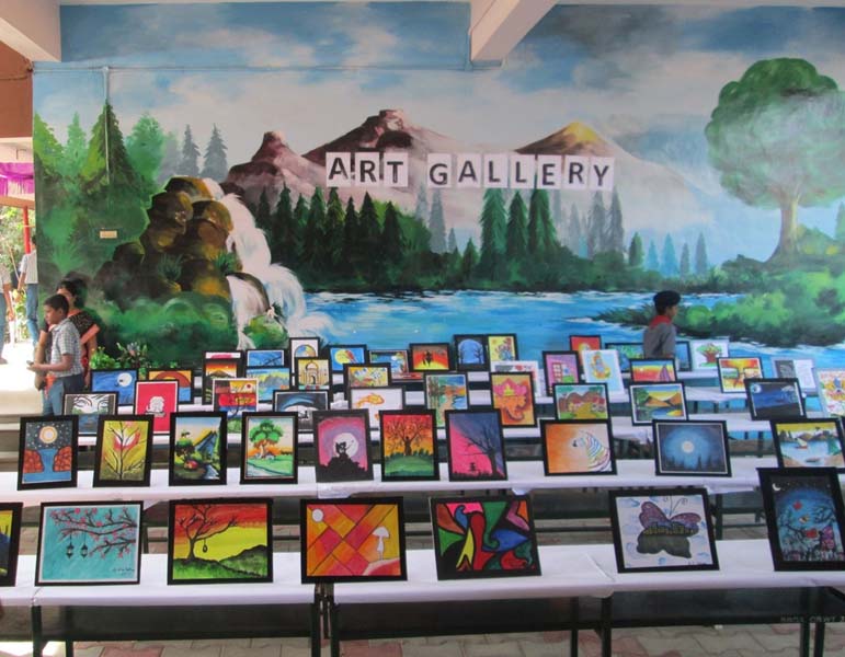 gallery grid image
